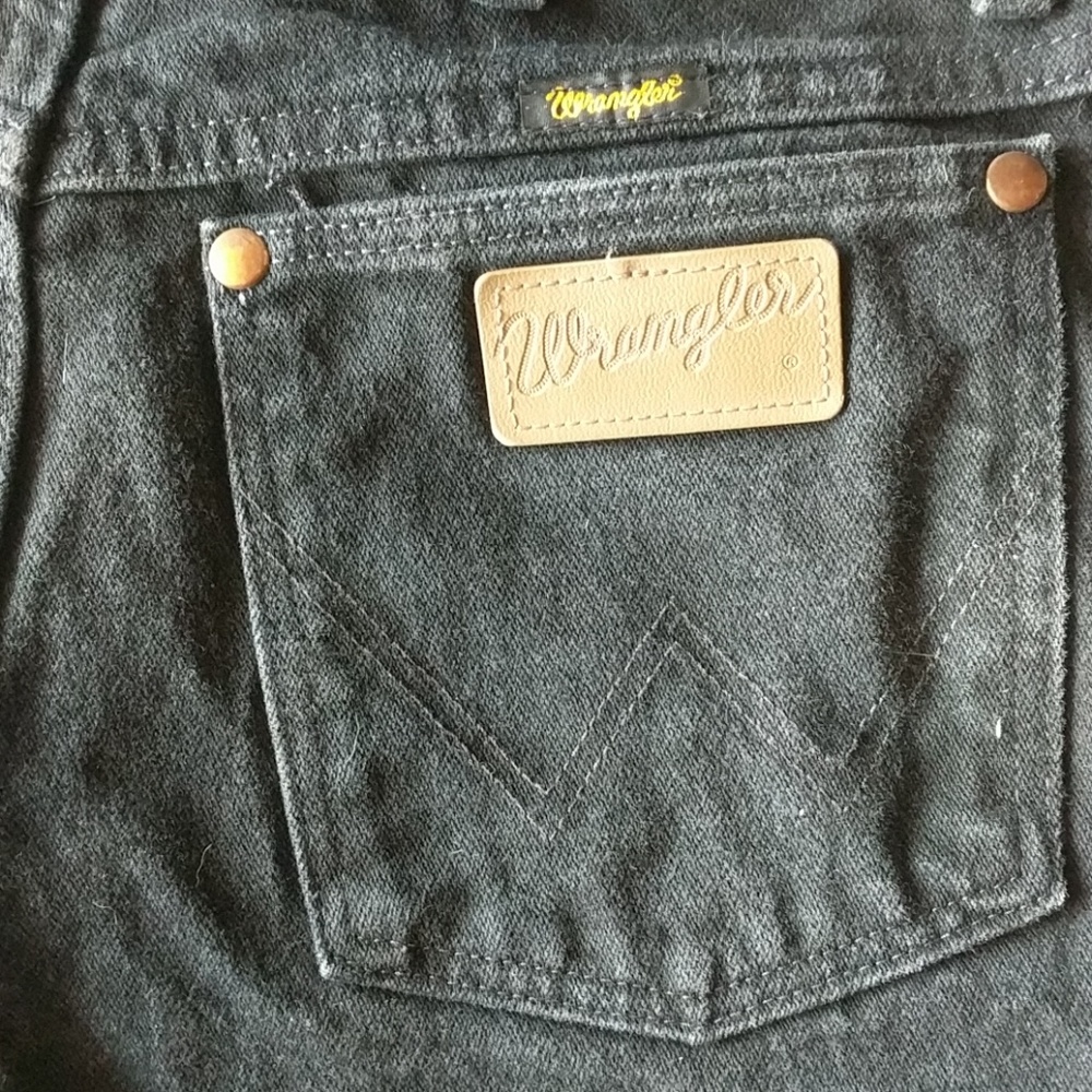 Wrangler Jeans (DIY shorts)